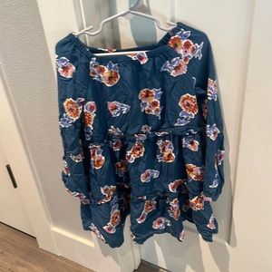 Carters tunic, wrinkled but great condition